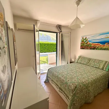 Apartment Casa Nika A Pochi Passi Dal Mare